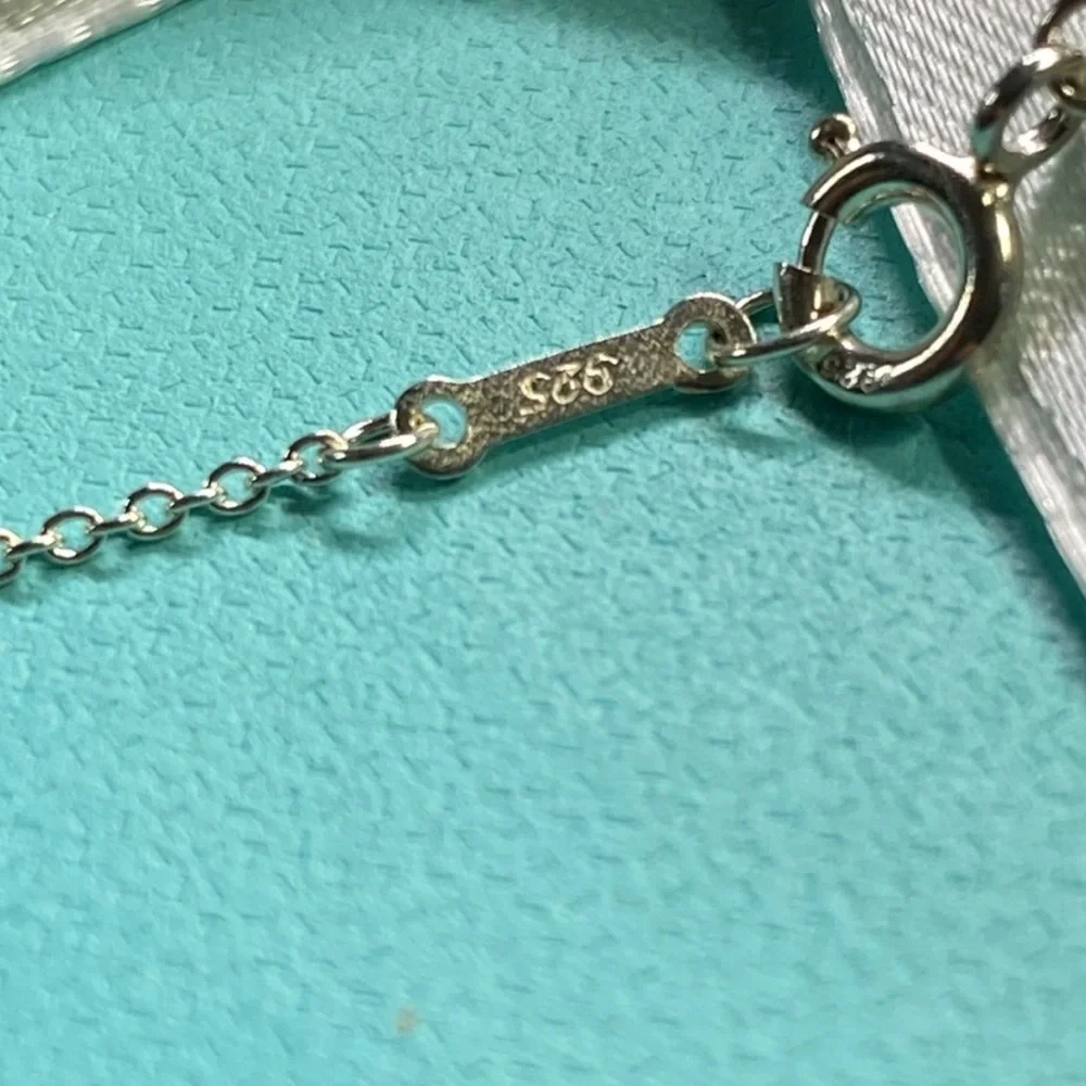 FINAL PRICE! Auth Tiffany & Co. Elsa Peretti Eternal Circle Pendant Necklace - Picture 4 of 12